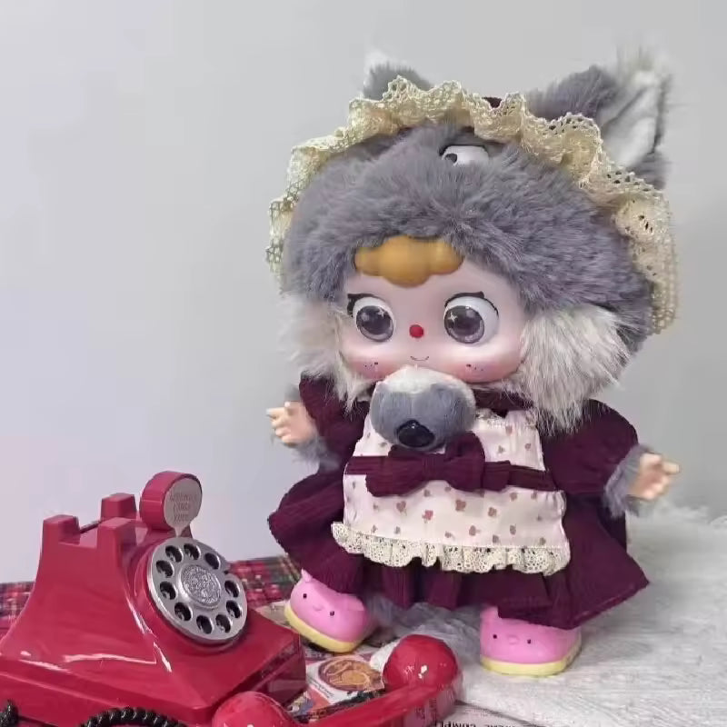 400% UU × Doubao Soft Vinyl Plush (2pc: Red Riding Hood UU + Big Bad Wolf Doubao)