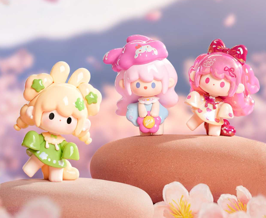 UUTOY Weather Collector Series Mini Blind Box – Pastel Sky Vinyl Figure